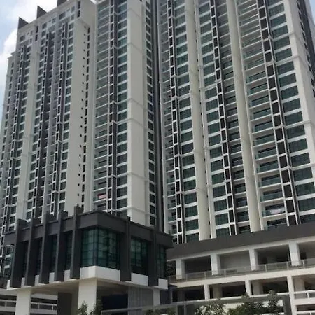 Cozy Sky Loft 2 Guests Nflix, Disney Plus & Hbo B30B Johor Bahru Exterior photo